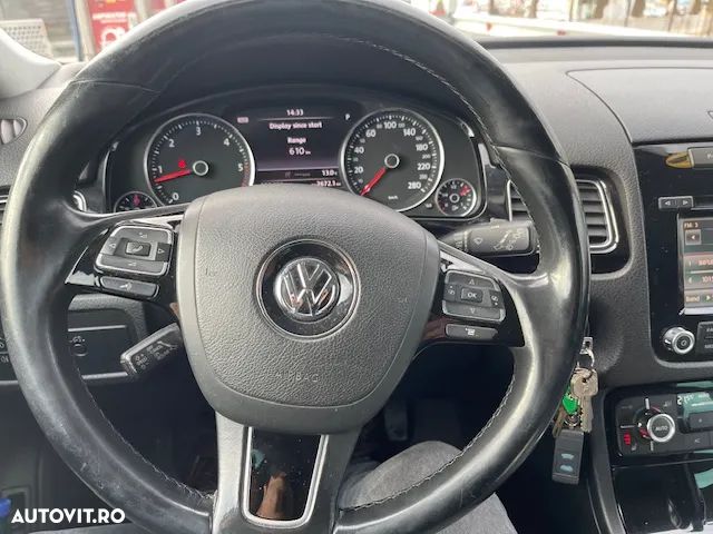 Volkswagen Touareg 3.0 V6 TDI BMT - 10