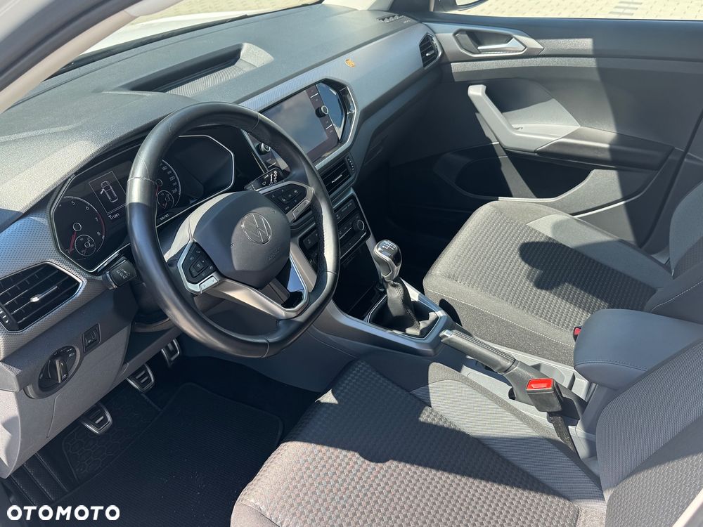 Volkswagen T-Cross 1.0 TSI OPF ACTIVE - 11