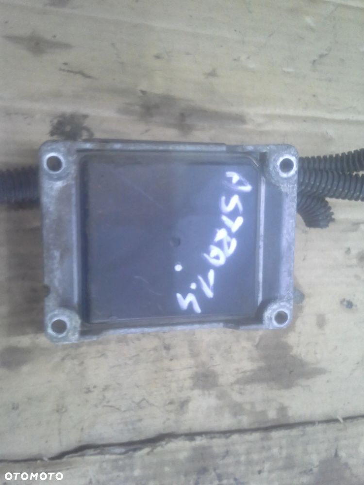 Opel Astra 1.4 16V sterownik silnika 0261207722  24420562 - 8
