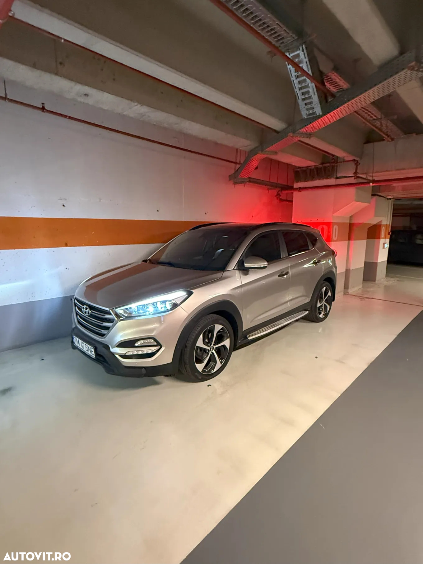 Hyundai Tucson 2.0 CRDI 4WD 6AT Luxury Pack+ - 31