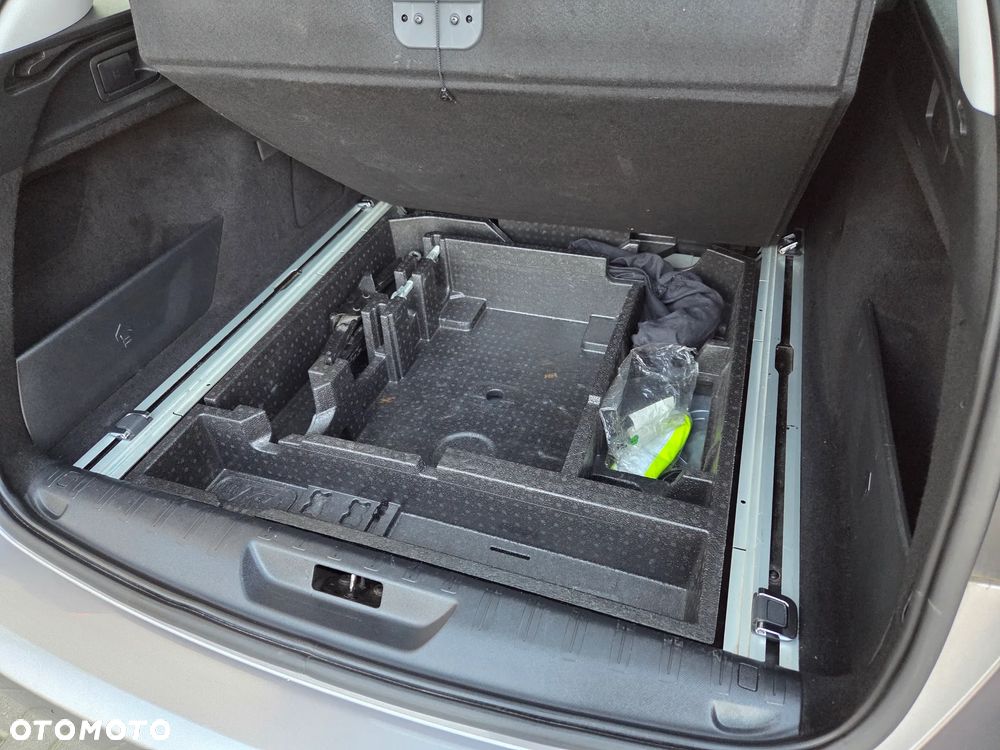 Peugeot 308 BlueHDi 150 EAT6 Stop & Start Allure - 25