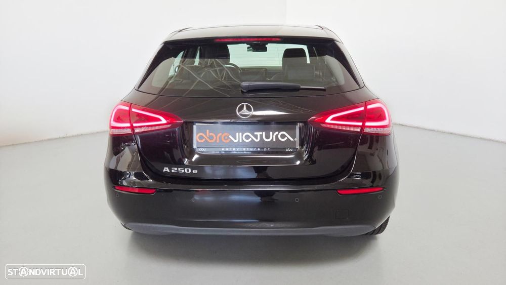 Mercedes-Benz A 250 e Style Plus - 6