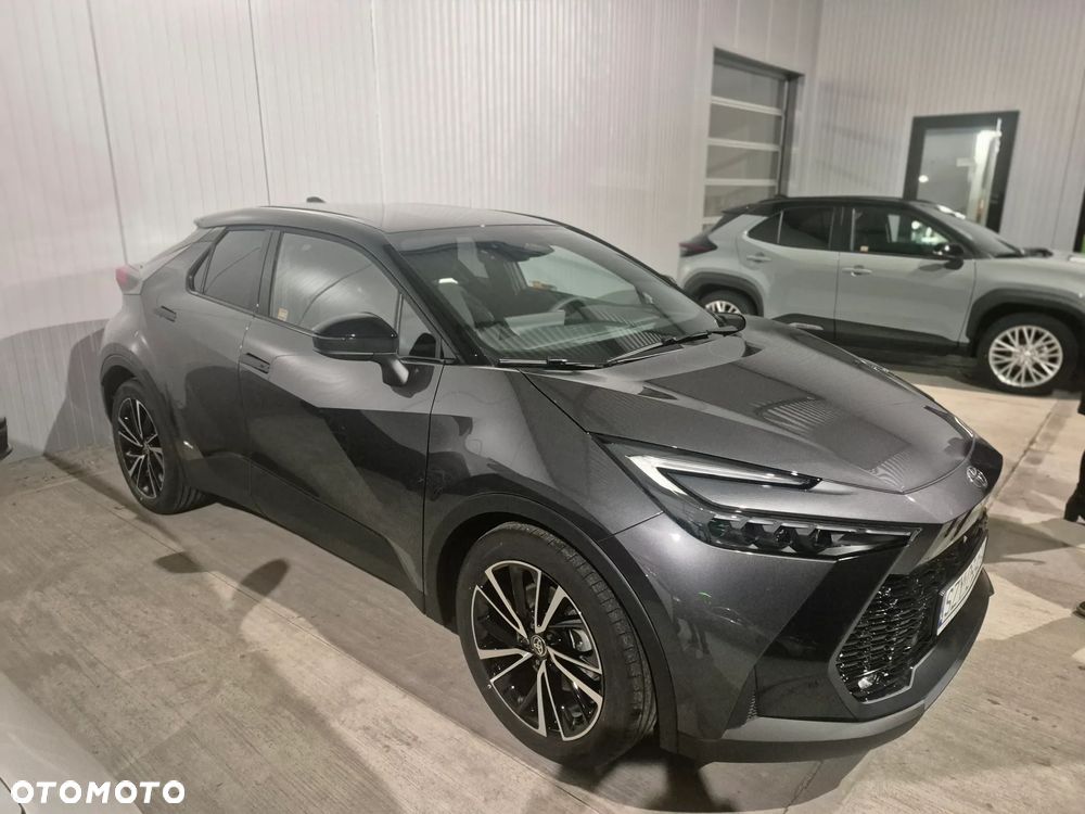 Toyota C-HR 2.0 Hybrid Dynamic Force Executive AWD - 2