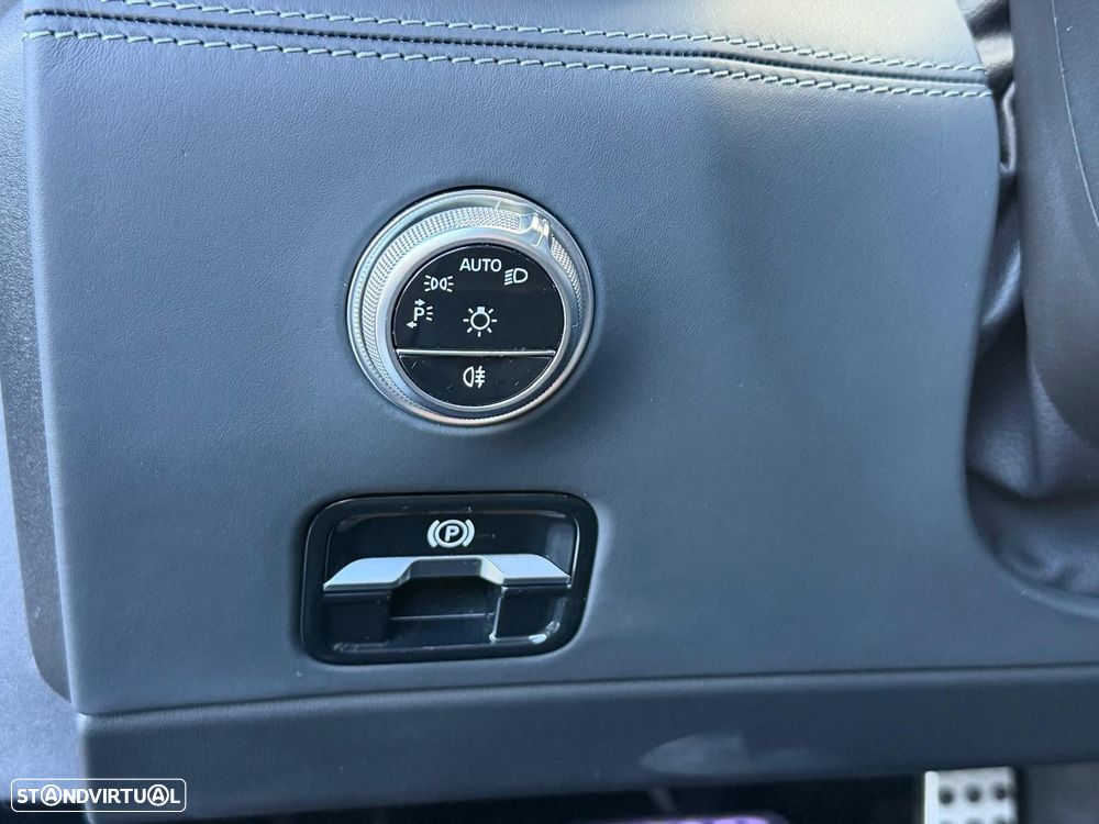 Mercedes-Benz SL 43 AMG Standard - 28