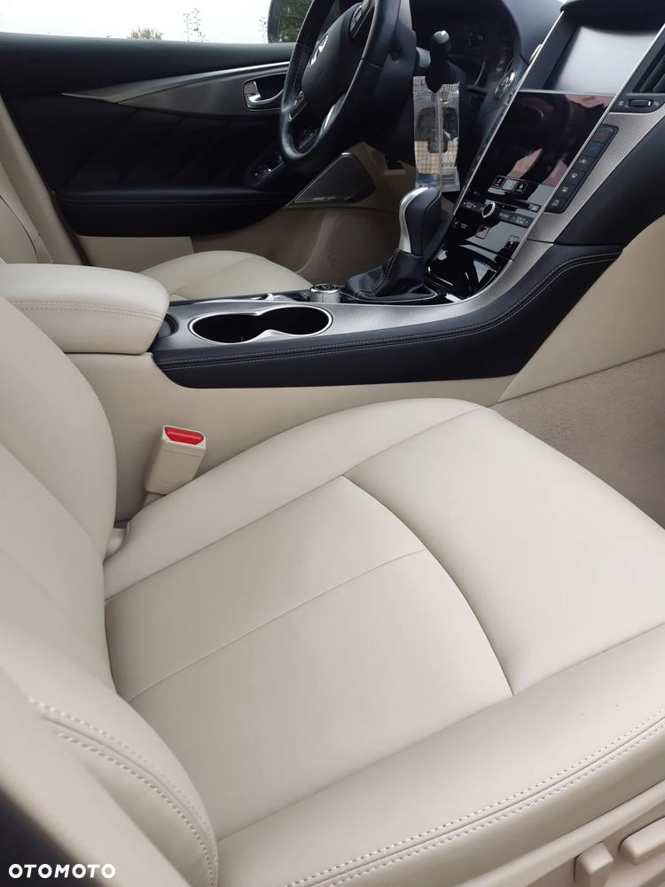 Infiniti Q50 Q50S 3.0t Sport - 4