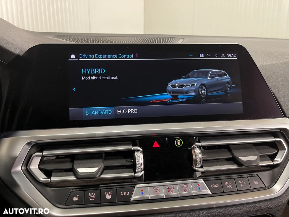 BMW Seria 3 330e AT PHEV - 26