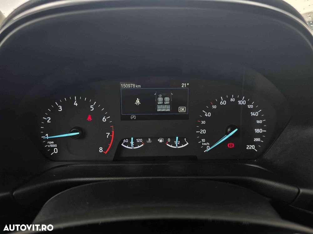 Ford Fiesta - 12