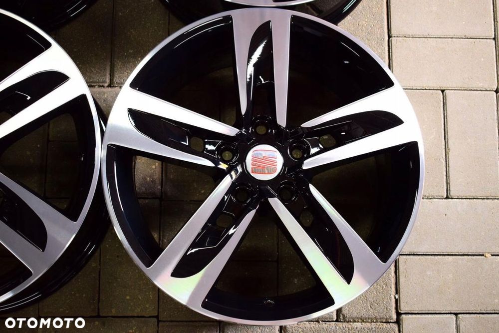 SEAT 17 Leon IV Ateca 5F0 Oryginał Jak Nowe - 2