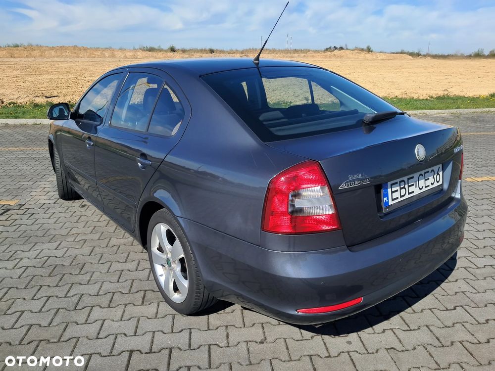 Skoda Octavia 1.8 T FSI Elegance - 3