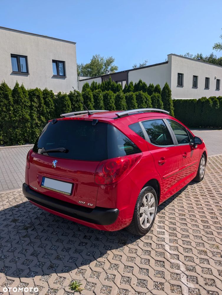 Peugeot 207 1.6 VTi Premium - 6