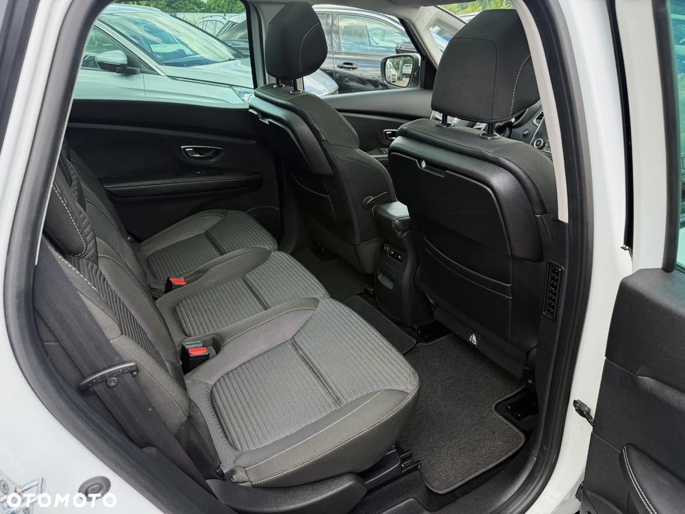 Renault Scenic Energy dCi 110 S&S Dynamique - 17