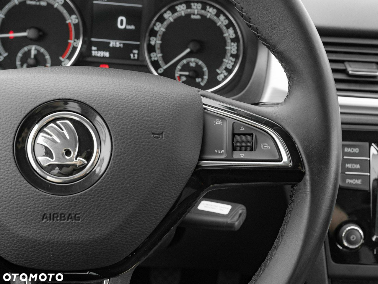 Skoda RAPID 1.0 TSI Ambition - 18