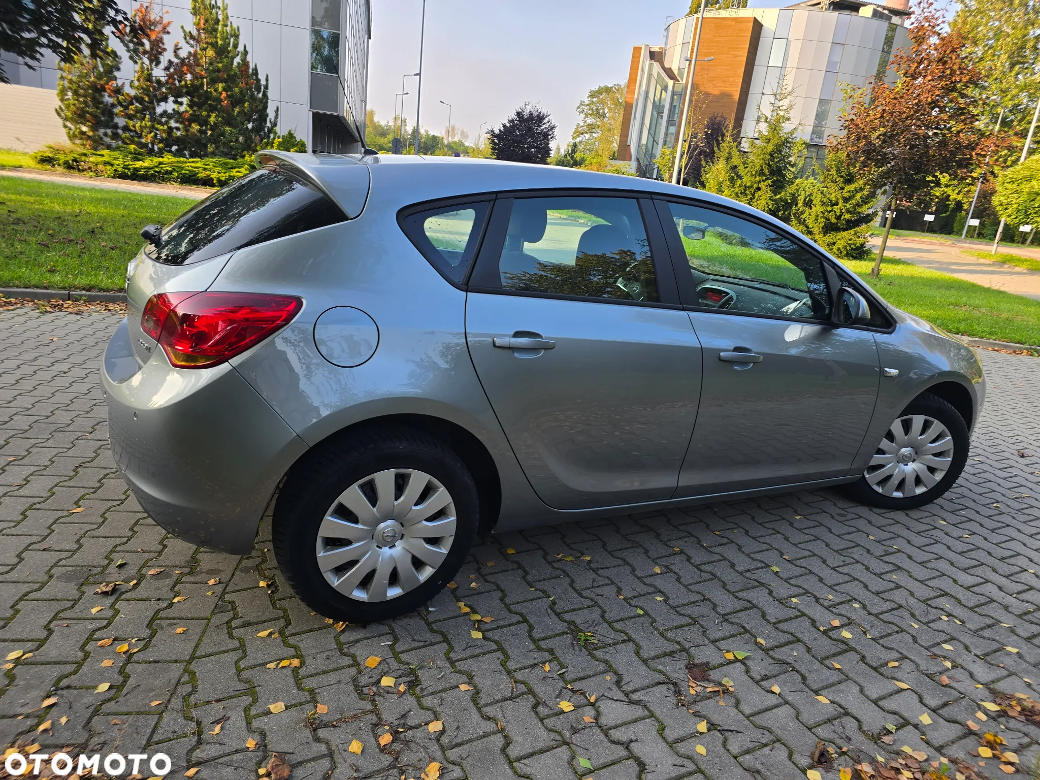 Opel Astra 1.4 EcoFLEX 150 Jahre - 12