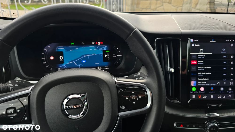 Volvo XC 60 T6 Plug-In Hybrid AWD Ultra Dark - 18