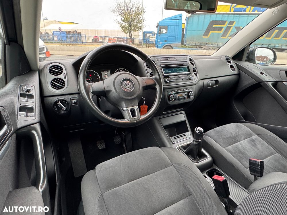 Volkswagen Tiguan 2.0 TDI DPF BlueMotion Technology Cup Sport & Style - 20