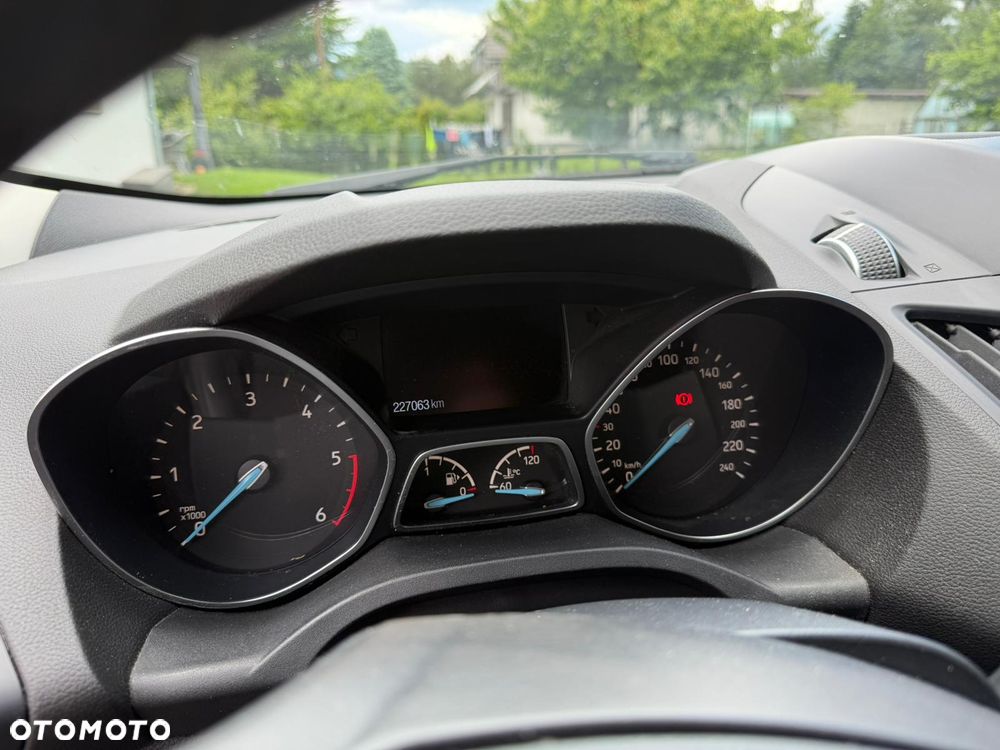 Ford Kuga 2.0 TDCi AWD Edition - 14