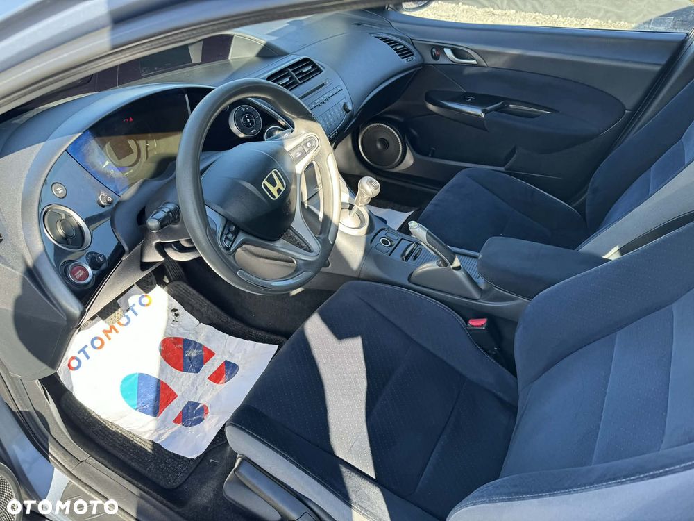 Honda Civic 1.4 Comfort - 10