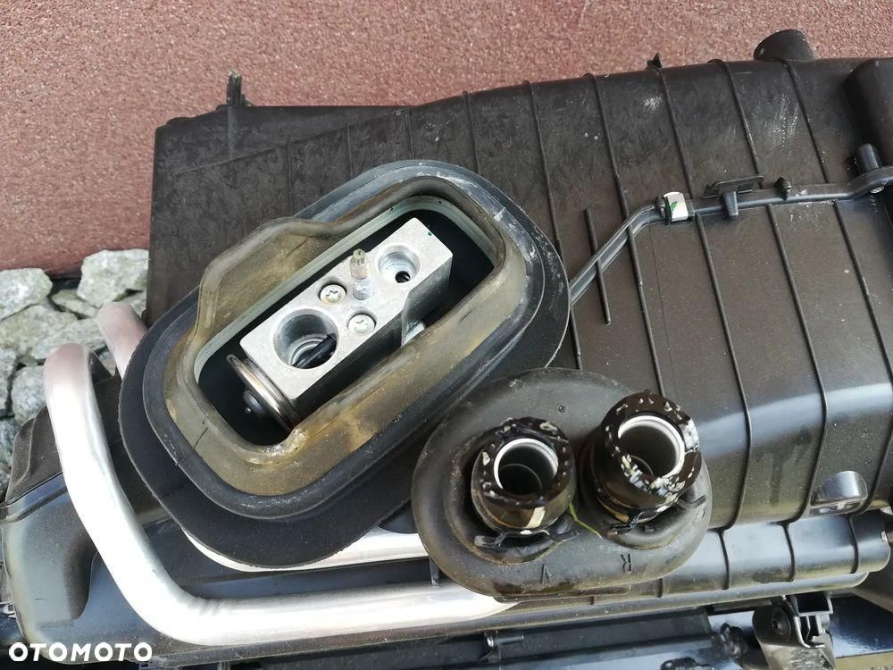 Audi Q5 80A Nagrzewnica Dmuchawa Stelaż - 12