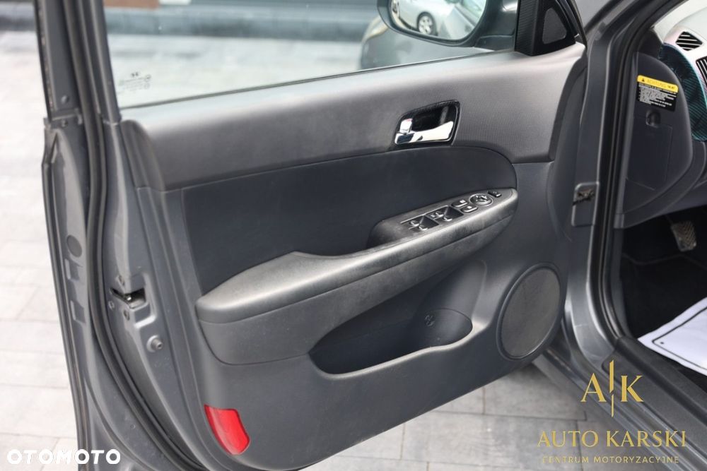 Hyundai i30 - 18