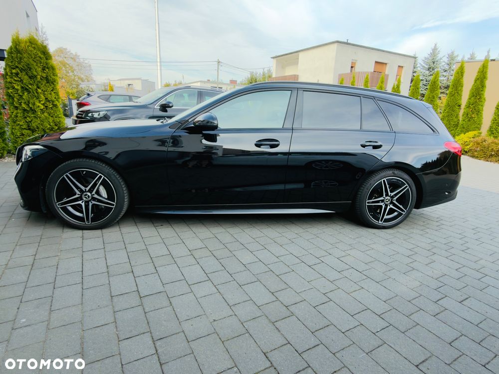 Mercedes-Benz C-Class 2024 photo 4