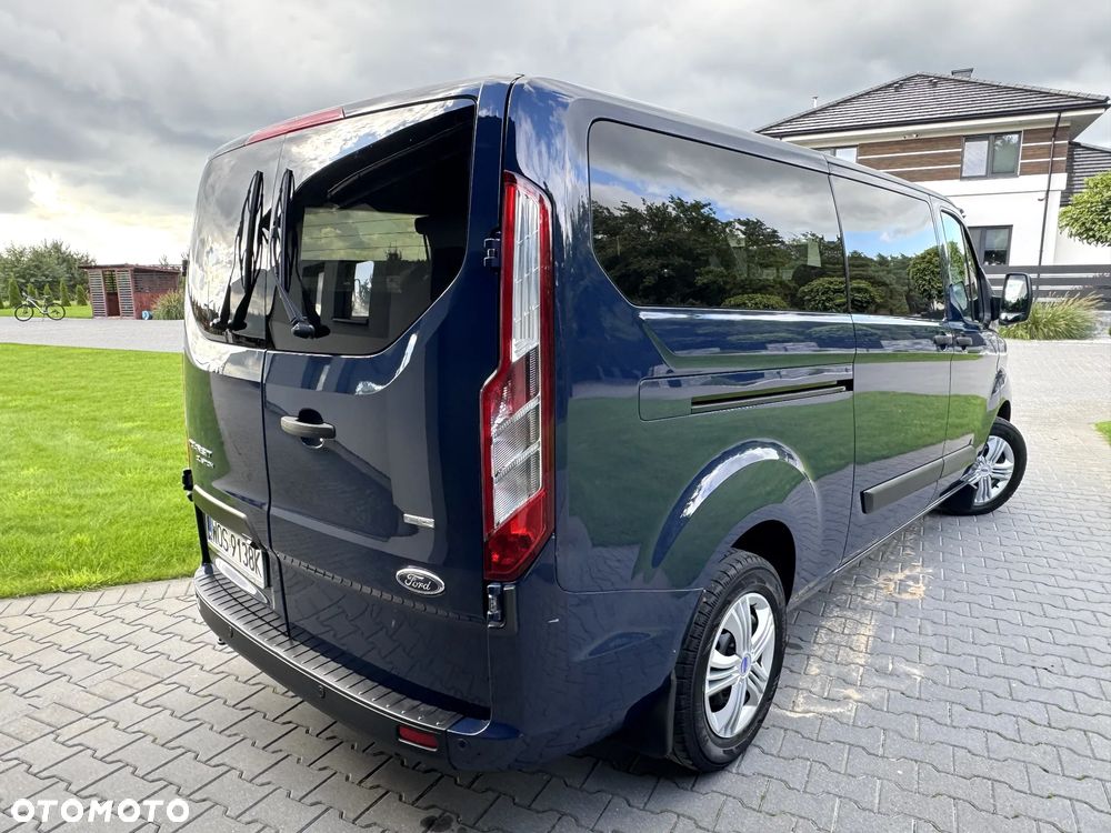 Ford Transit Custom - 11