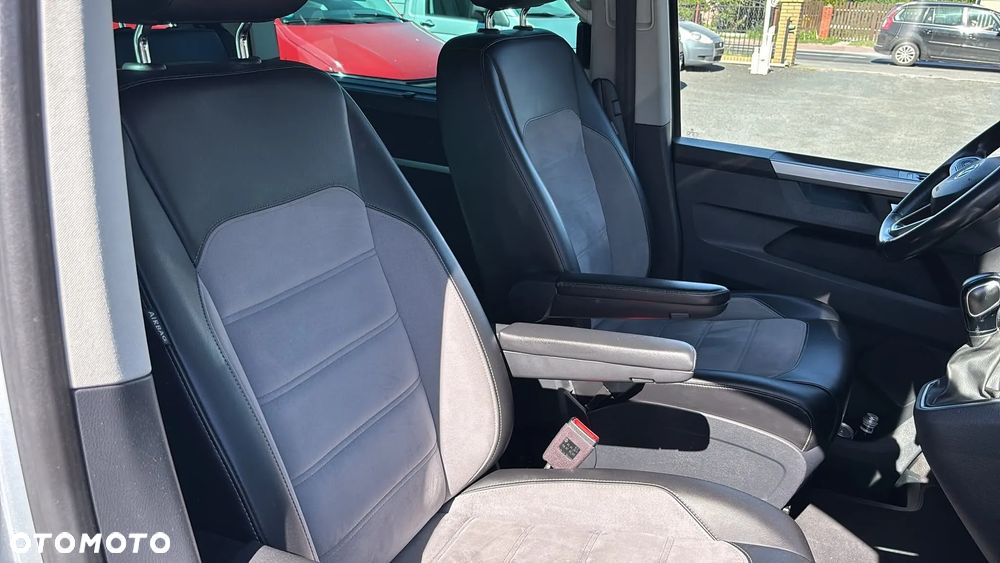 Volkswagen Multivan - 27