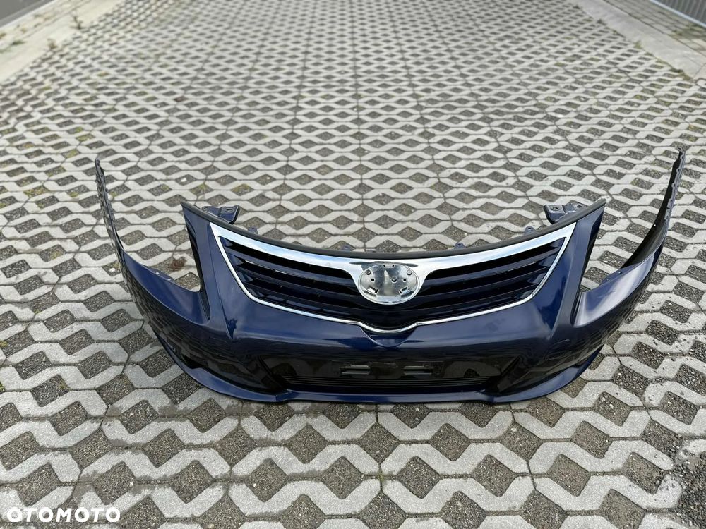 Toyota Avensis T27 Zderzak przód przedni kompletny halogeny 8S6 2008-2011r. - 3
