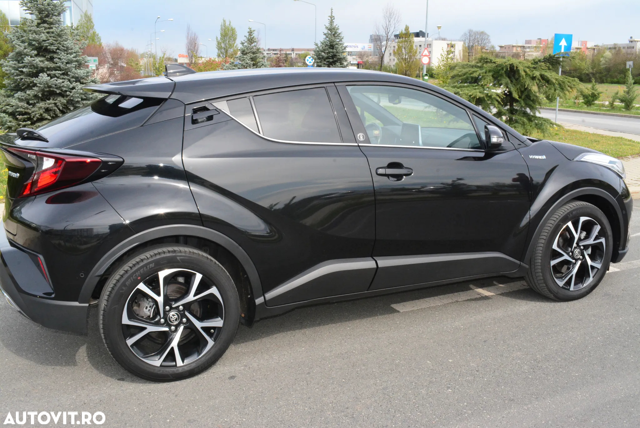 Toyota C-HR 2.0 Hybrid Team Deutschland - 2