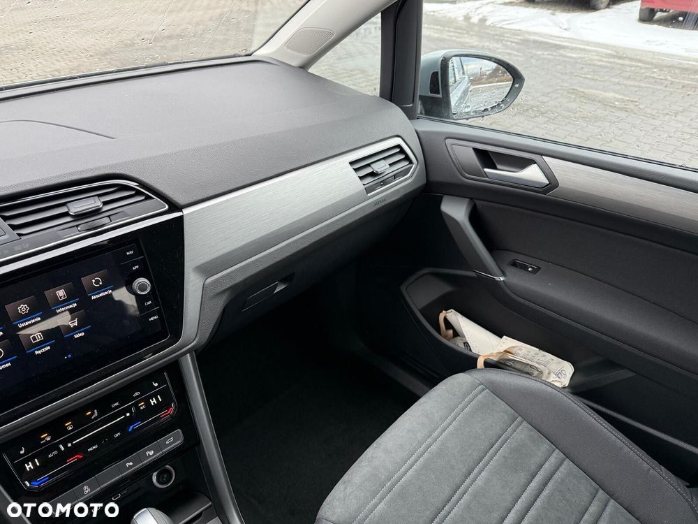Volkswagen Touran 1.5 TSI EVO Comfortline Plus DSG - 25