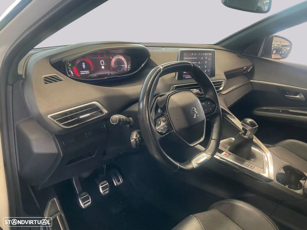 Peugeot 3008 - 5