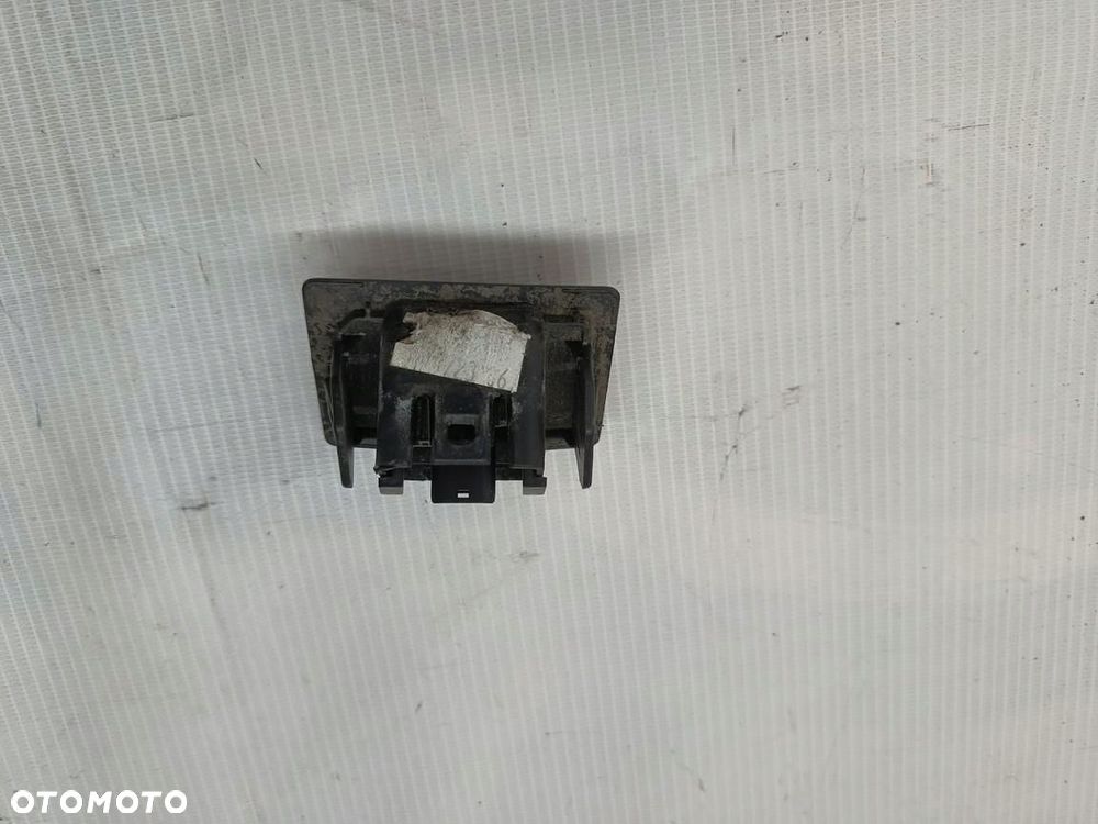 dacia sandero stepway iii 21r- kamera cofania parkowania 284429250r - 3