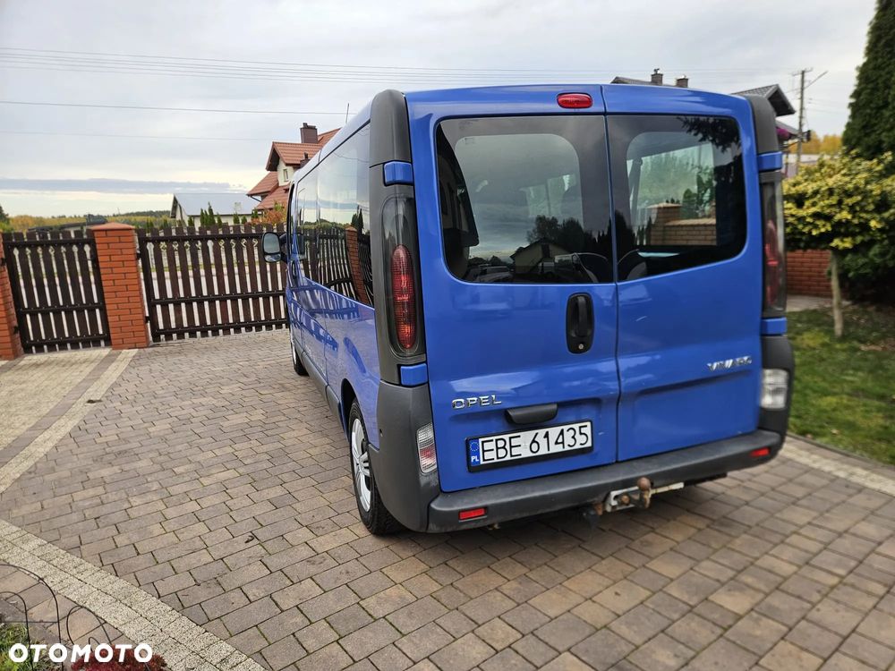 Opel Vivaro 2003 photo 3