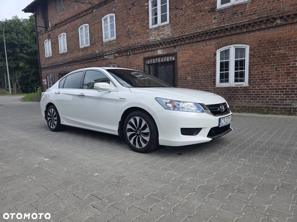 Honda Accord - 2