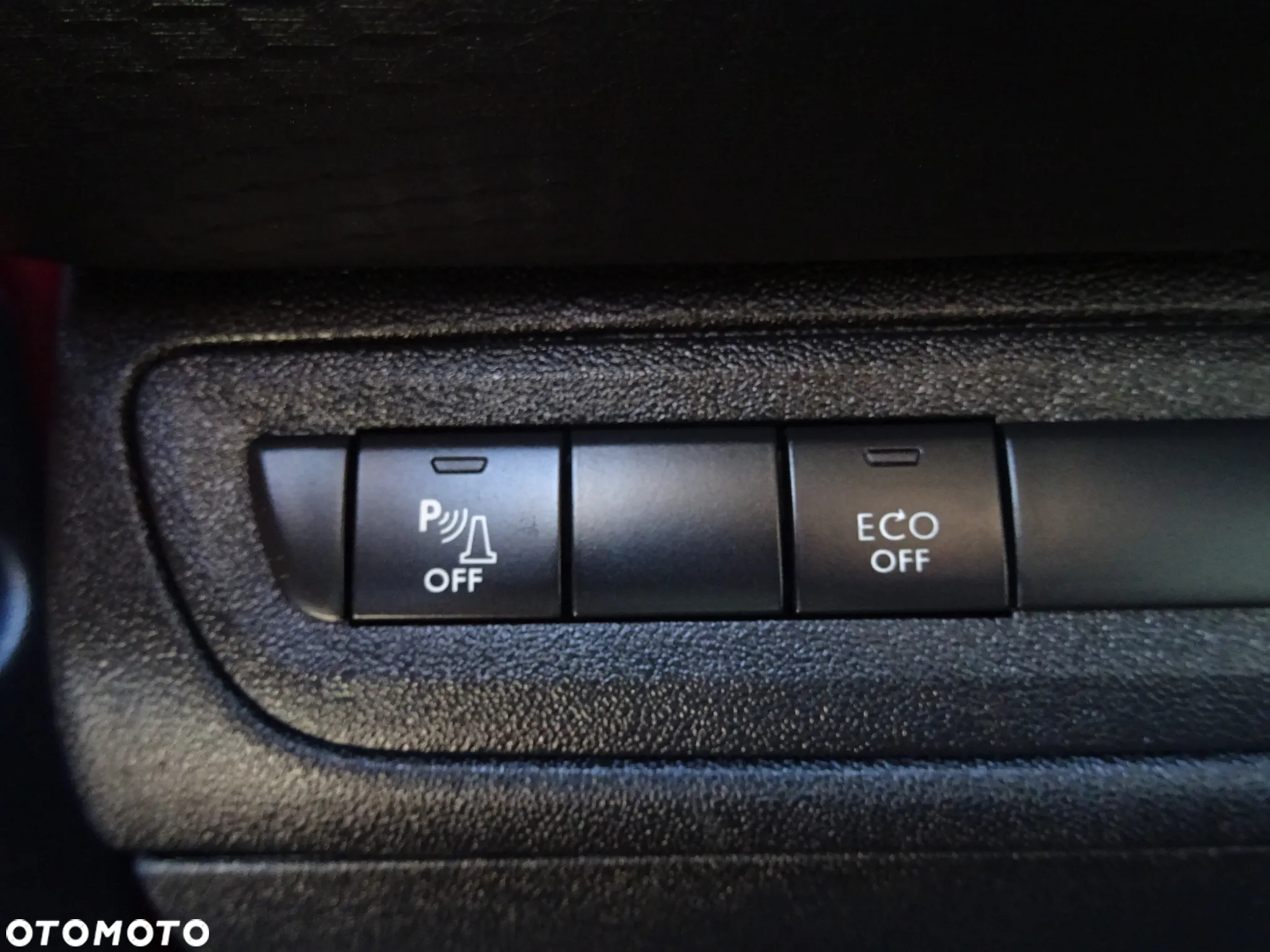 Peugeot 208 PureTech 110 Stop & Start EAT6 Allure - 29