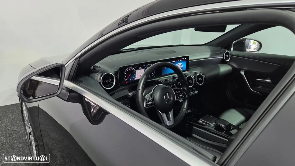 Mercedes-Benz CLA 180 d Shooting Brake Progressive Aut. - 12