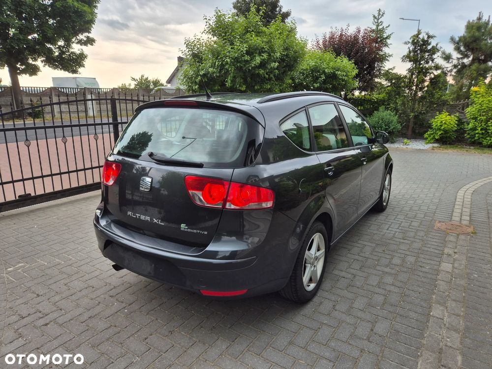 Seat Altea XL 1.6 TDI DPF CR Ecomotive Style Copa - 21