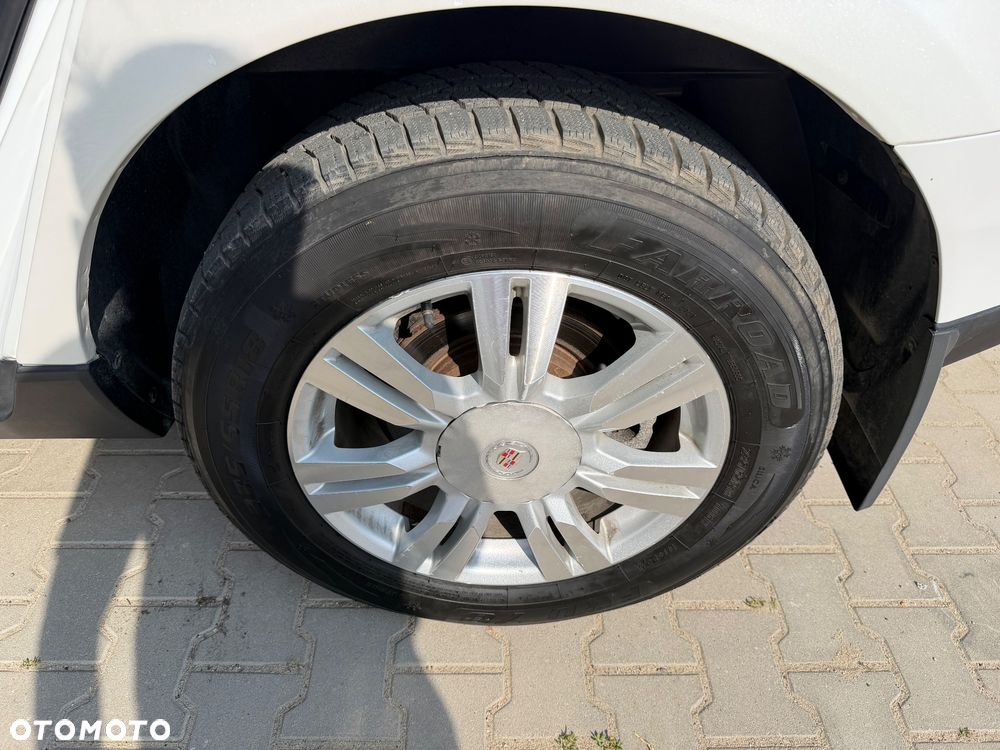 Cadillac SRX - 27