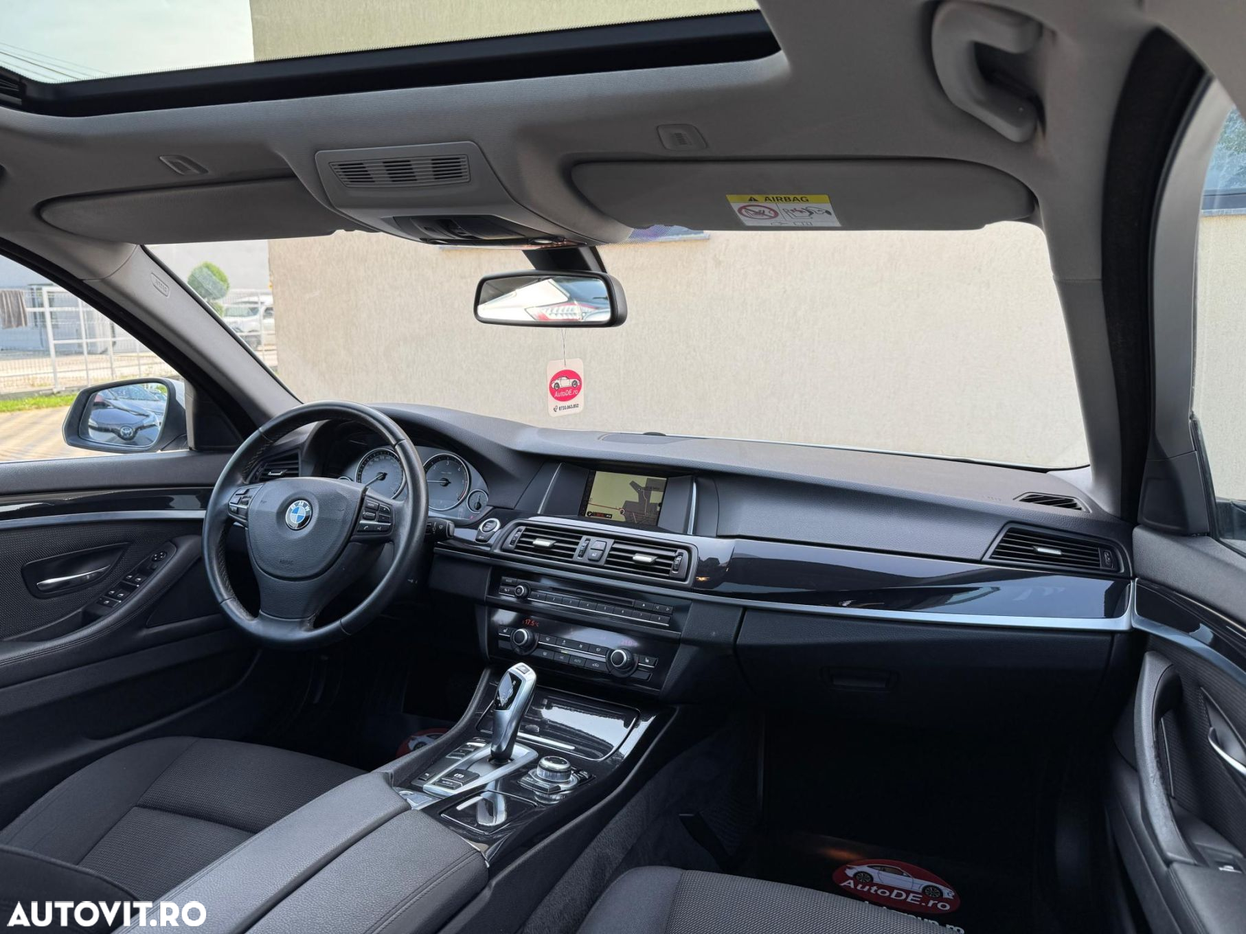 BMW Seria 5 518d Touring Aut. - 6