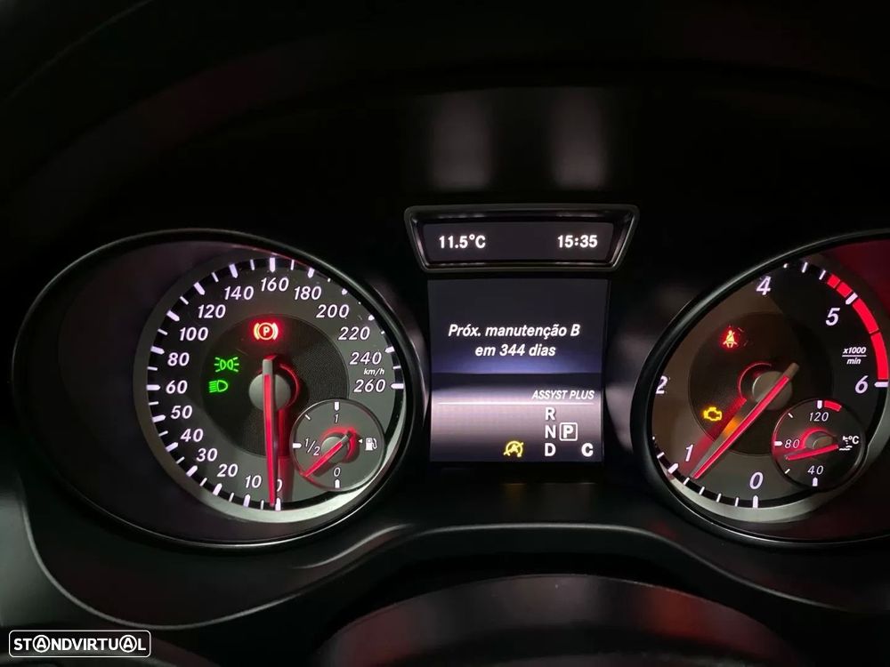 Mercedes-Benz GLA 180 d 7G-DCT AMG Line - 11