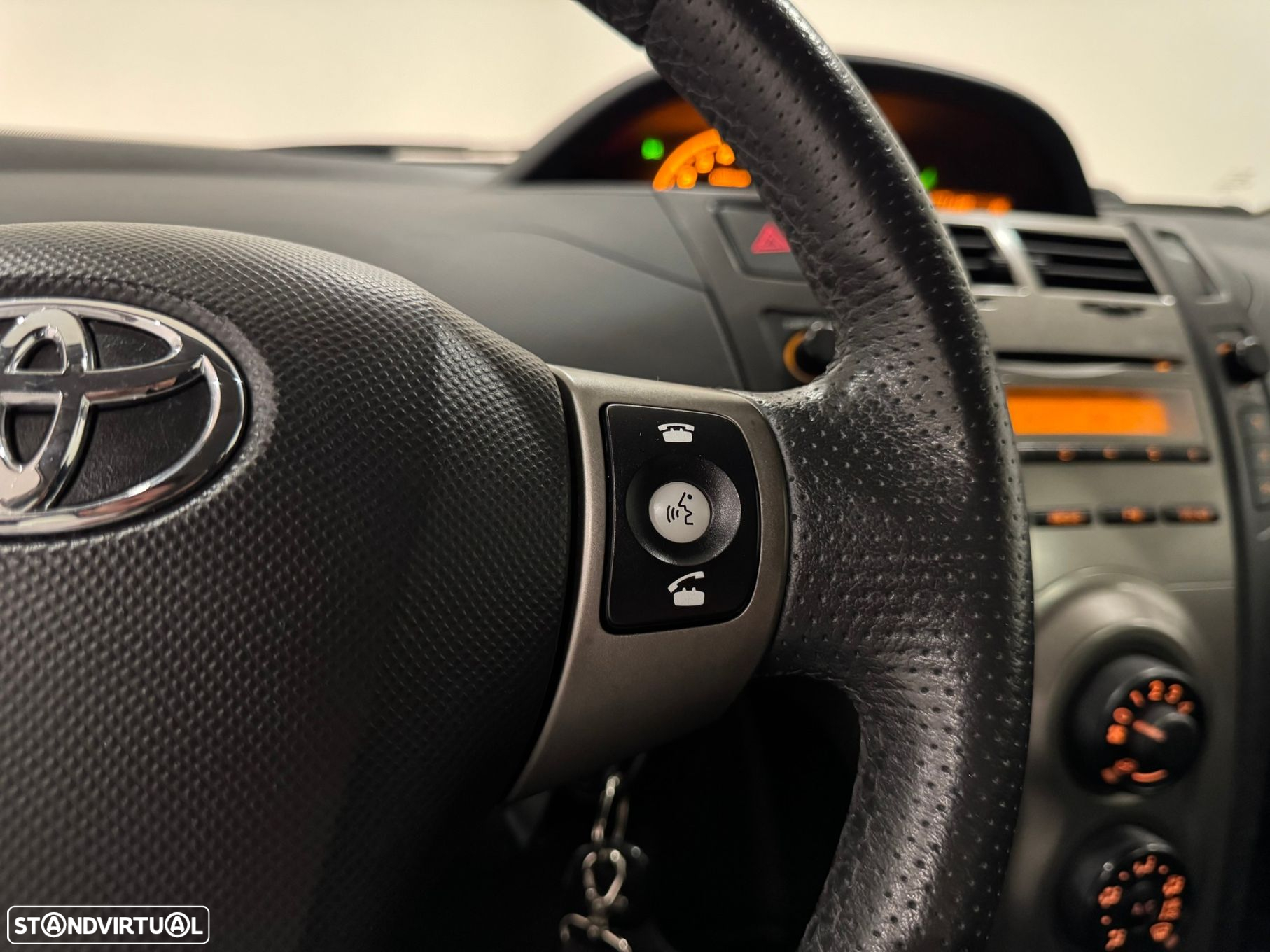Toyota Yaris - 37