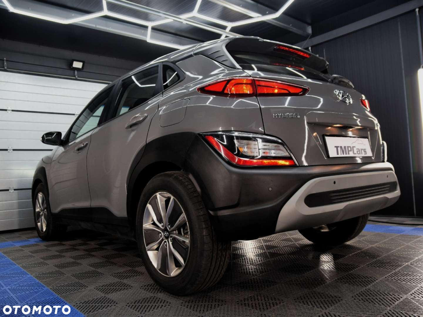 Hyundai Kona - 4