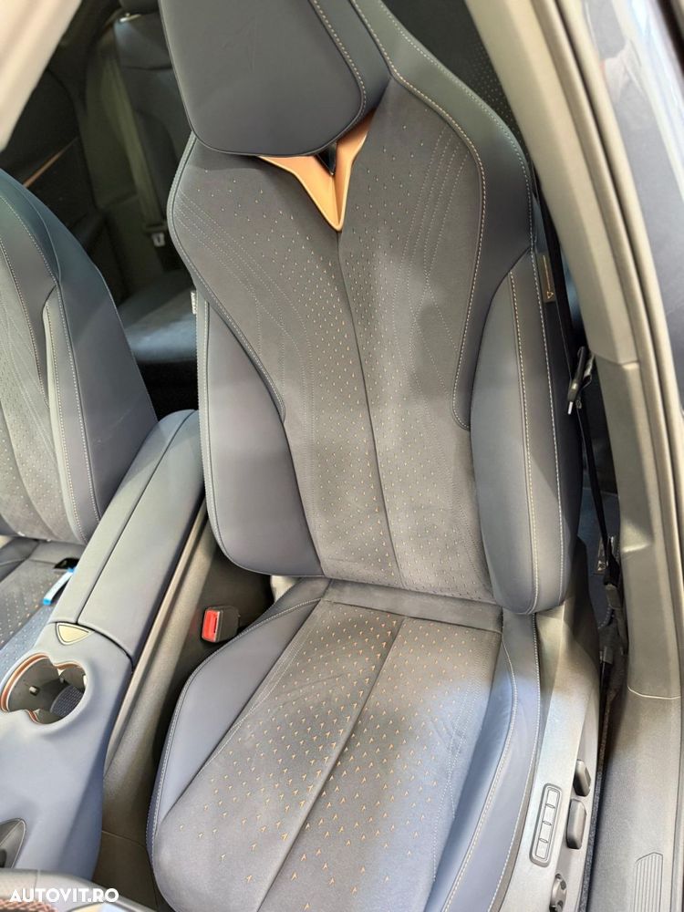 Cupra Tavascan - 15