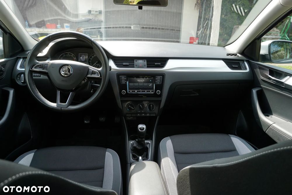 Skoda RAPID Spb 1.0 TSI Ambition - 9