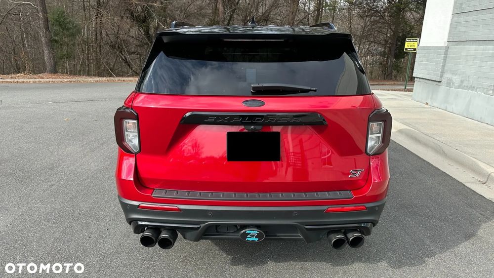 Ford Explorer - 4