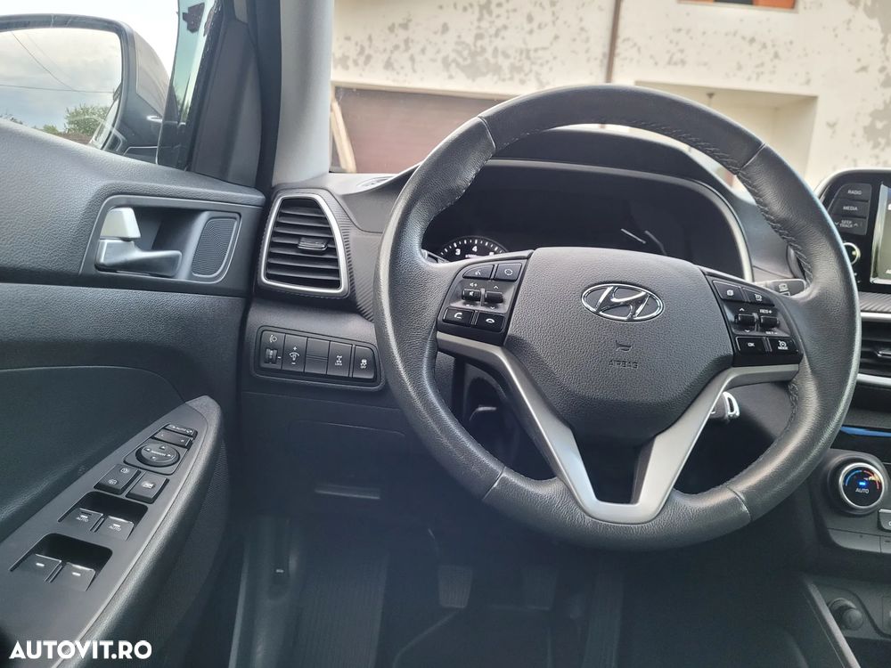 Hyundai Tucson - 11
