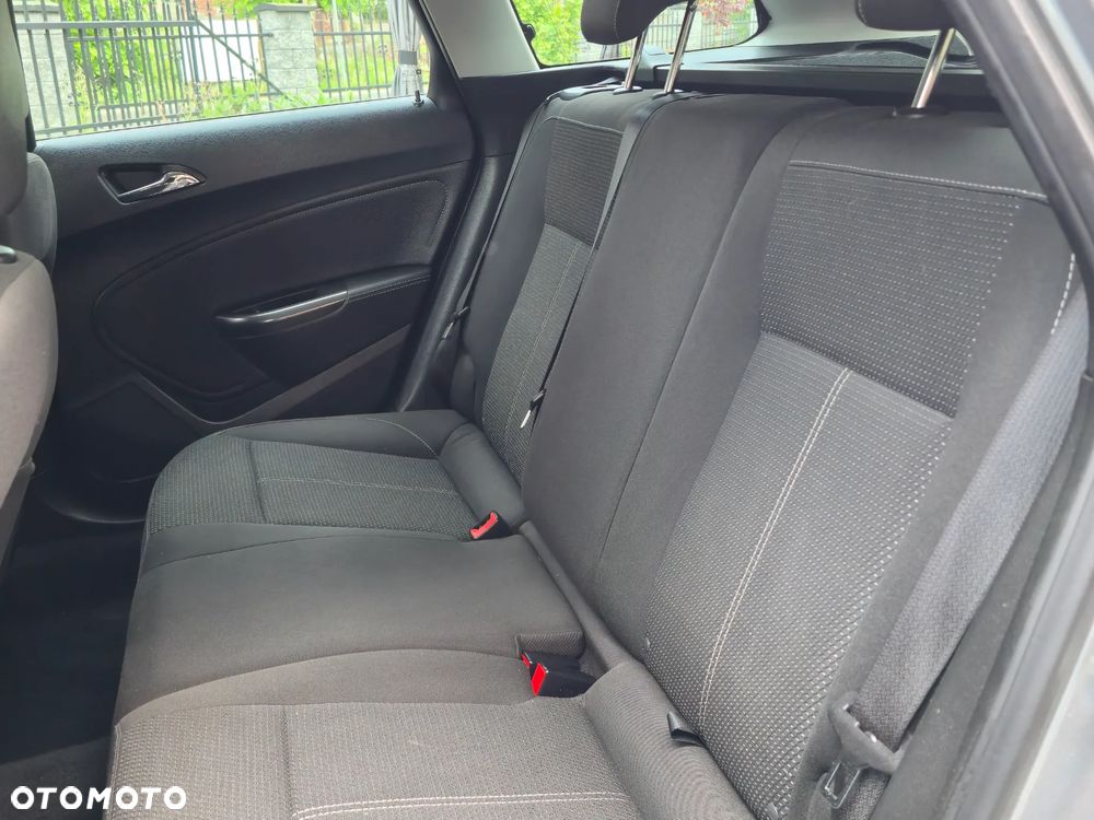 Opel Astra 1.4 Turbo Cosmo - 21
