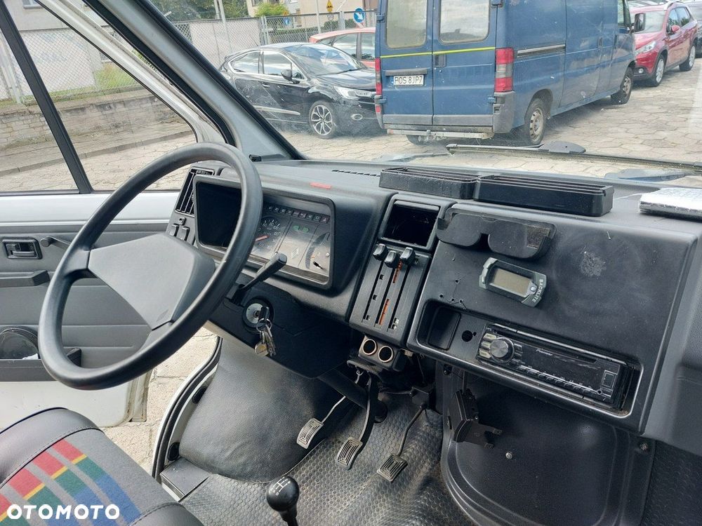 Renault ACAPULCO - 26