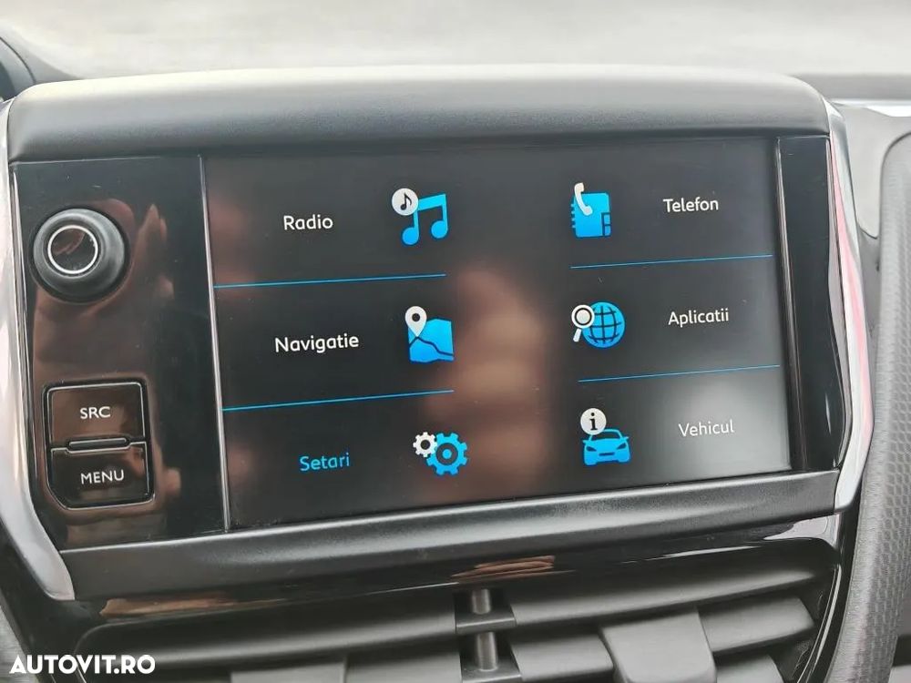 Peugeot 208 1.2 L PureTech Allure - 13
