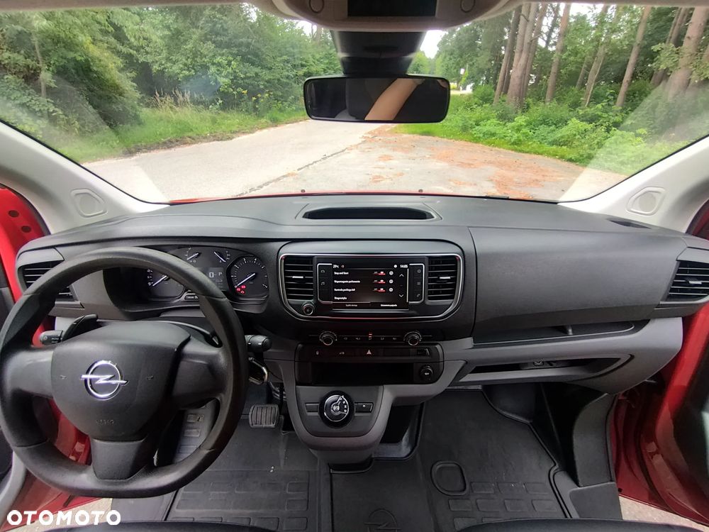 Opel Vivaro - 12