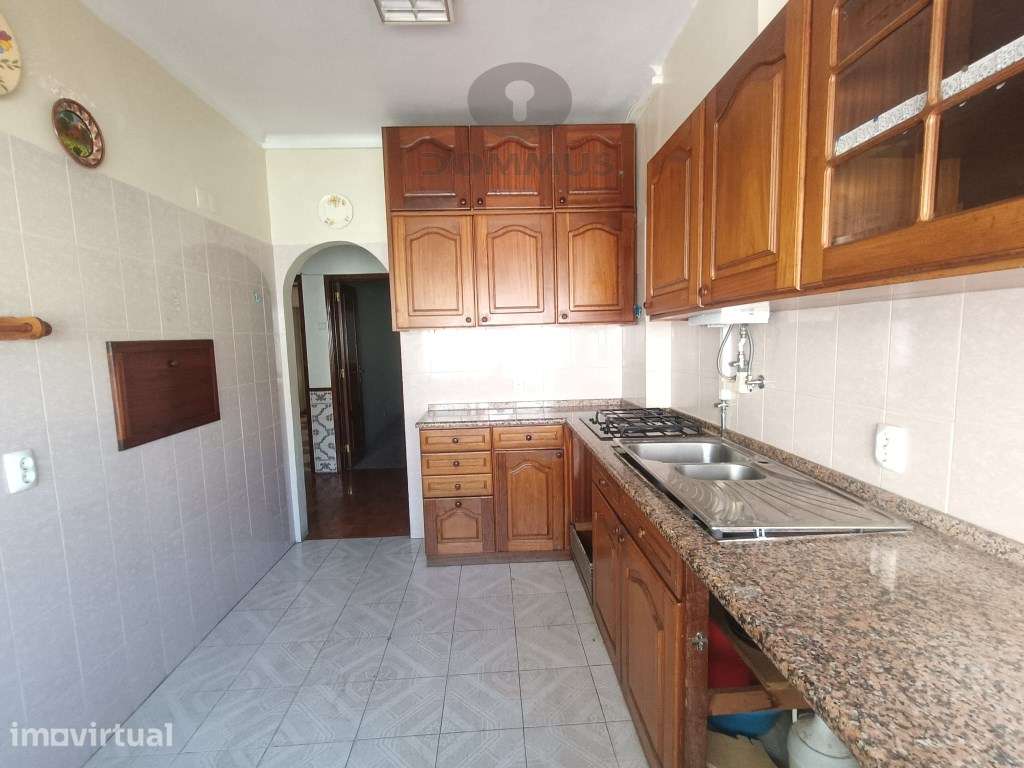 Apartamento T3 na Venteira - Grande imagem: 3/25